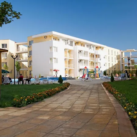 Next To Action Aquapark Sunny * Слънчев бряг